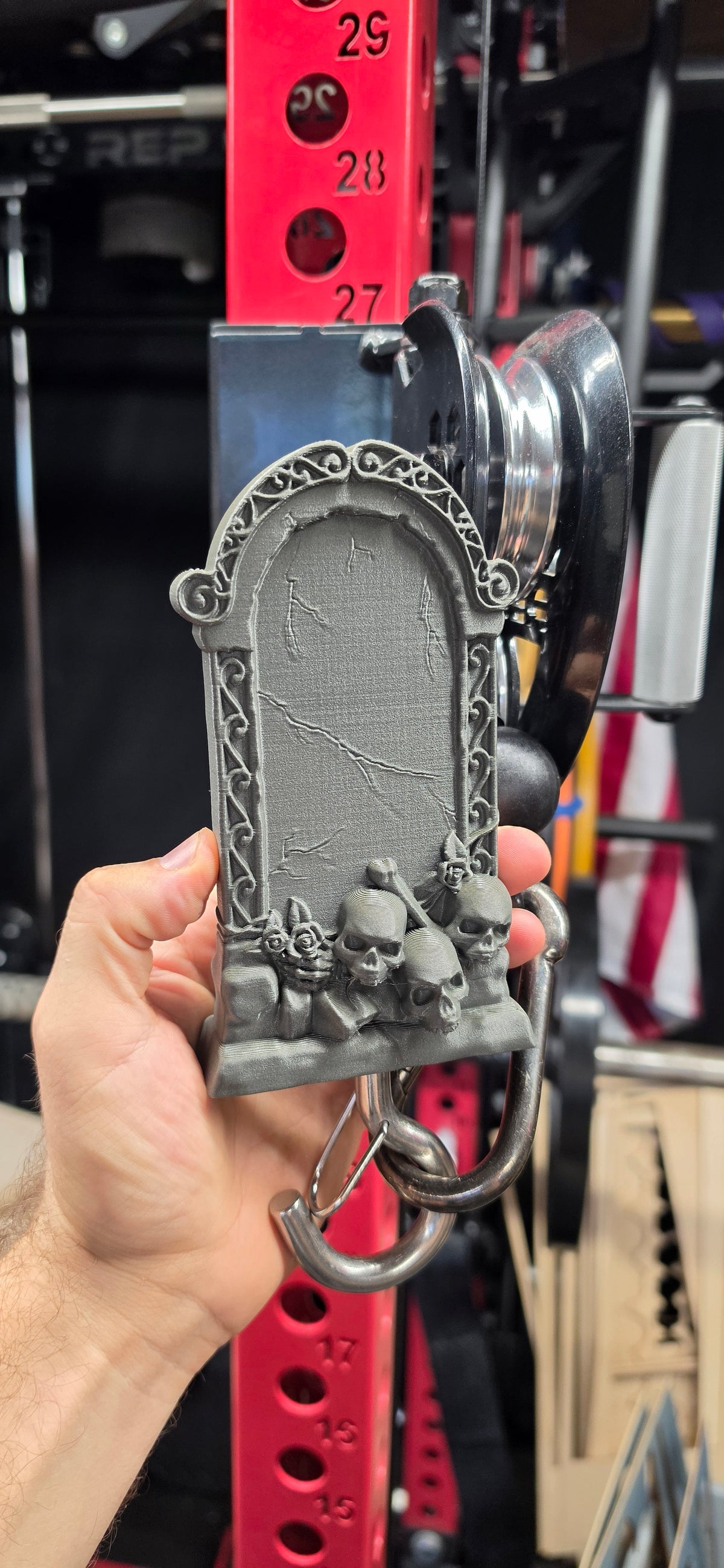 Tombstone Pinch Grip