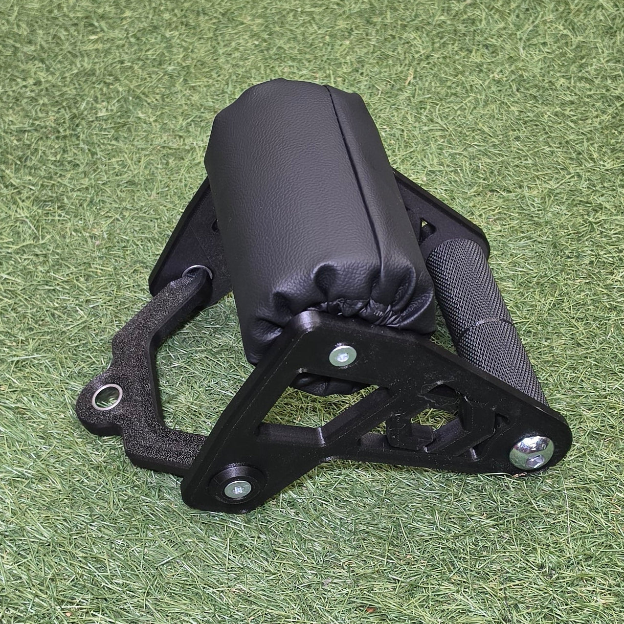 The Sidekick - Lateral Raise Cable Attachment V2 (non rotating handle)